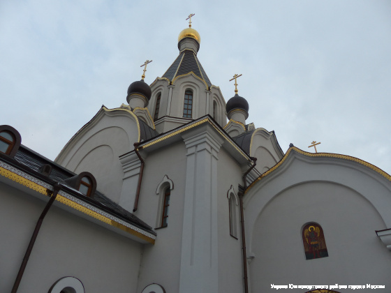 Храм в честь святых равноапостольных Мефодия и Кирилла, учителей Словенских на Дубровке