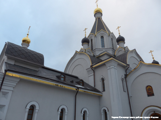 Храм в честь святых равноапостольных Мефодия и Кирилла, учителей Словенских на Дубровке